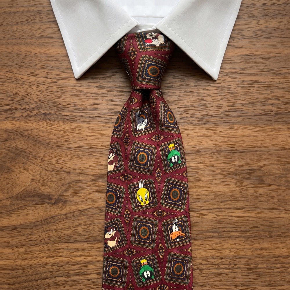 Vintage USA Looney Tunes Mania 1993 Silk Tie Burgundy Cartoon Paisley Preppy
